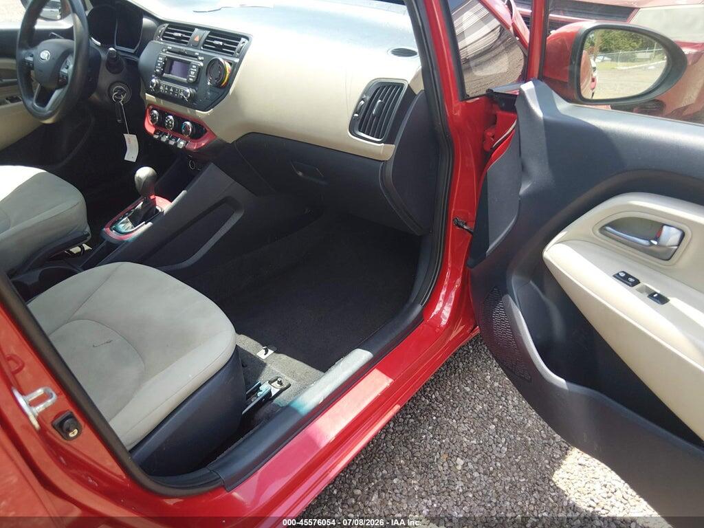 KNADM4A32D6134286 2013 KIA RIO photo no. 5