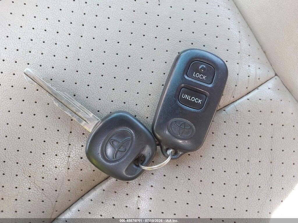 JTEEW21A960012451 2006 TOYOTA HIGHLANDER HYBRID photo no. 11