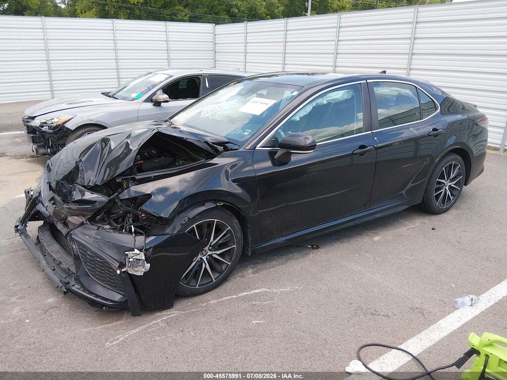 4T1G11AK2NU679458 2022 TOYOTA CAMRY photo no. 2