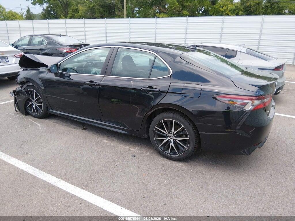 4T1G11AK2NU679458 2022 TOYOTA CAMRY photo no. 3