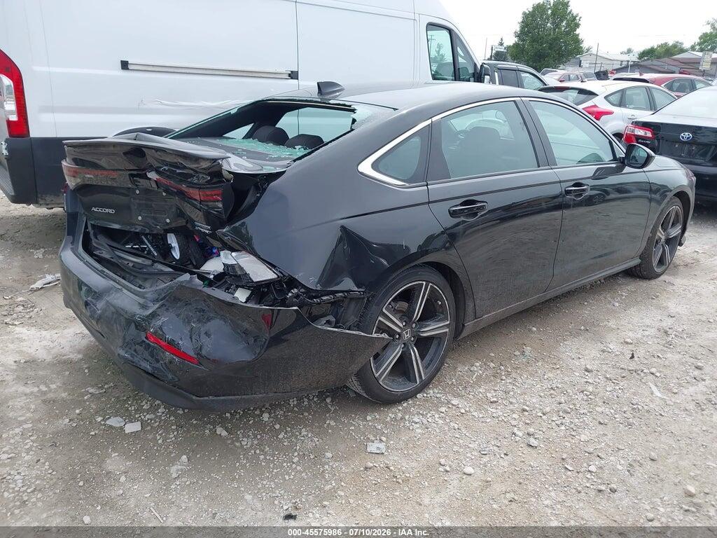 1HGCY2F51RA021114 2024 HONDA ACCORD HYBRID photo no. 4