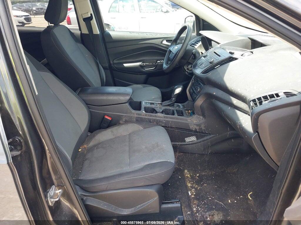 1FMCU0GD2JUC90516 2018 FORD ESCAPE photo no. 5