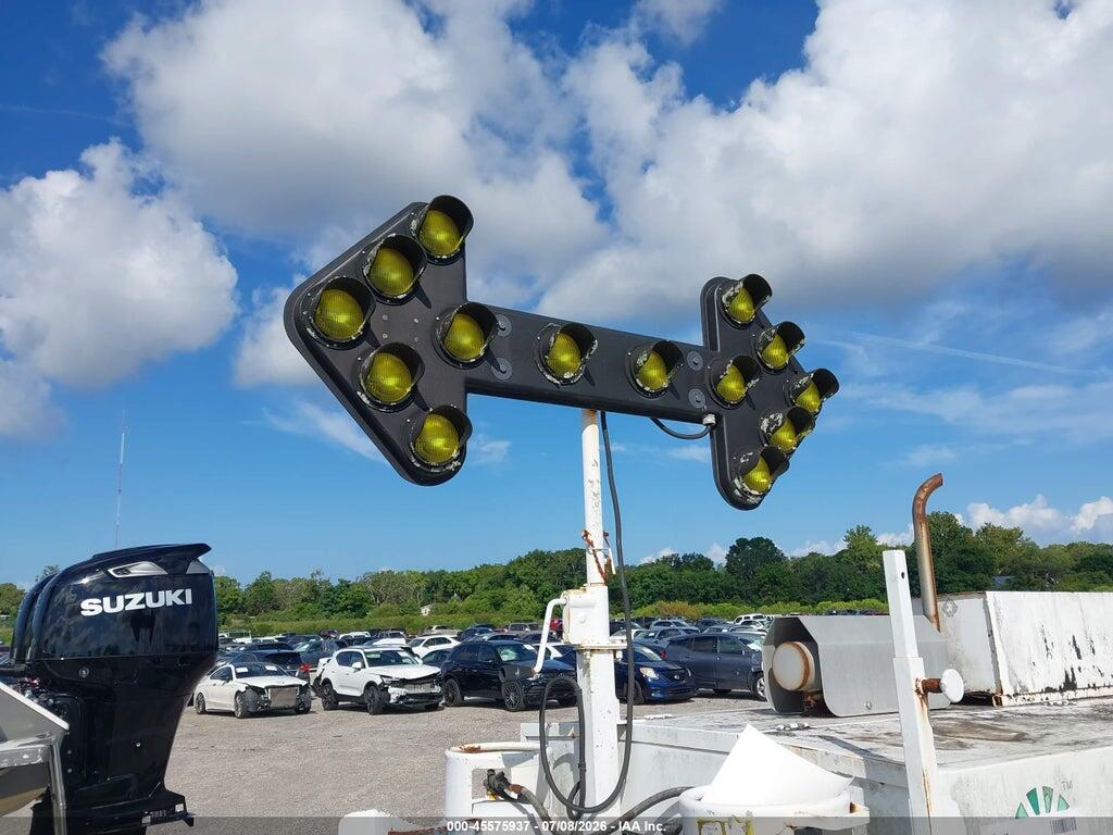 1RX10100111074507 2001 TRAILER CTEK MANHOLE SUPPORT TRAILER photo no. 12