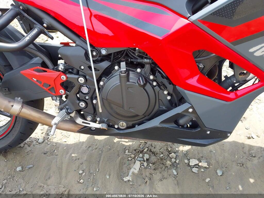 ML5EXGJ1XSDA59048 2025 KAWASAKI EX500 photo no. 8