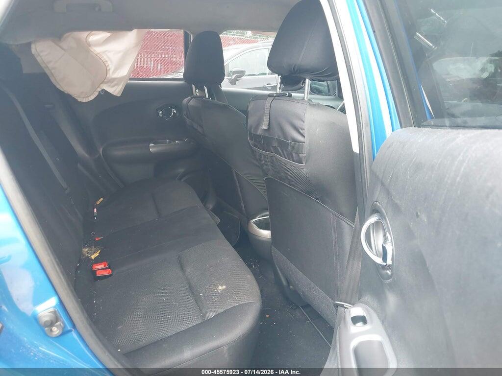 JN8AF5MR1BT015685 2011 NISSAN JUKE photo no. 8