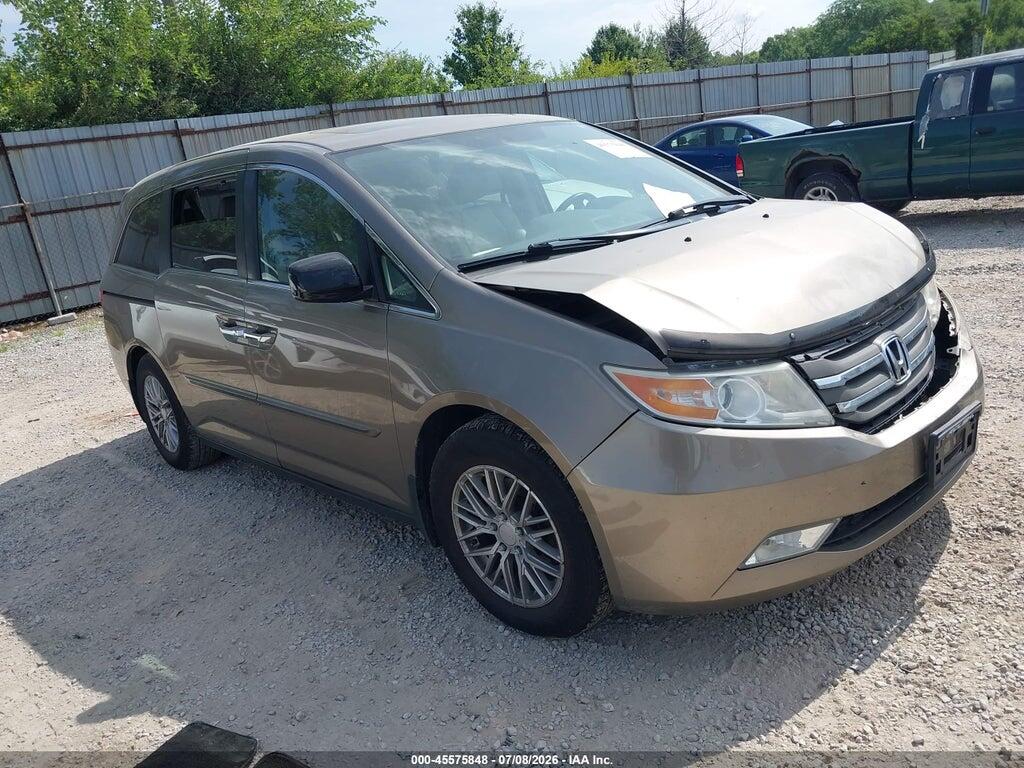 5FNRL5H60DB046620 2013 HONDA ODYSSEY photo no. 1