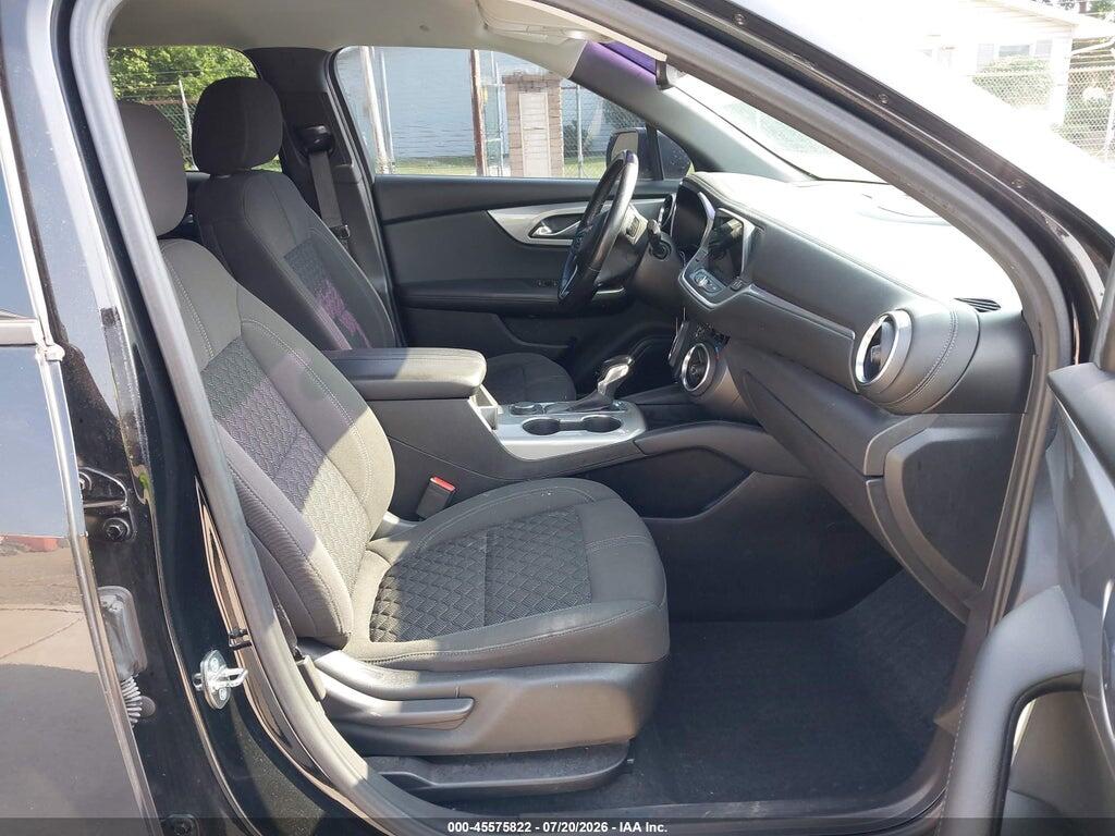 3GNKBGRS4KS703085 2019 CHEVROLET BLAZER photo no. 5