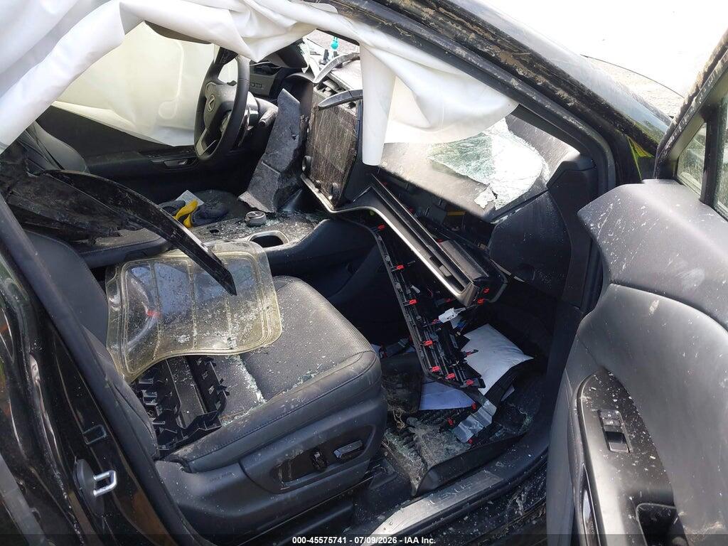 JTJAAAAB6RA026078 2024 LEXUS RZ 450E photo no. 5
