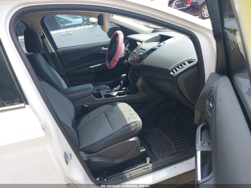 1FMCU9G99HUC96713 2017 FORD ESCAPE photo no. 5