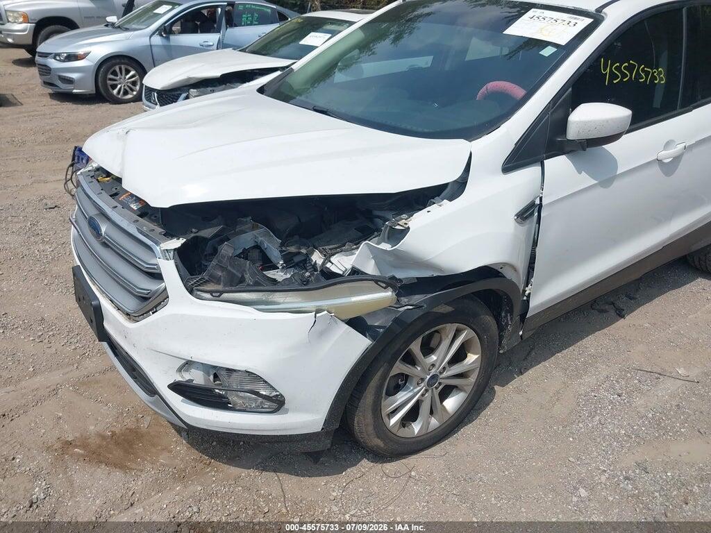 1FMCU9G99HUC96713 2017 FORD ESCAPE photo no. 6