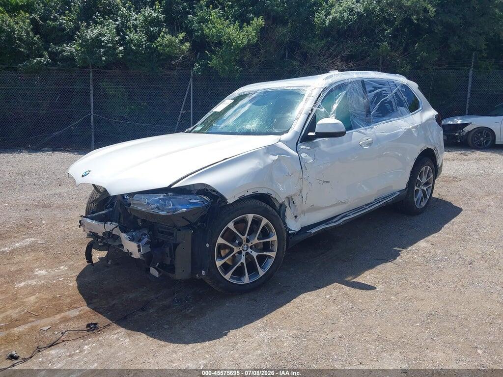 5UX13EU06R9S83479 2024 BMW X5 photo no. 2