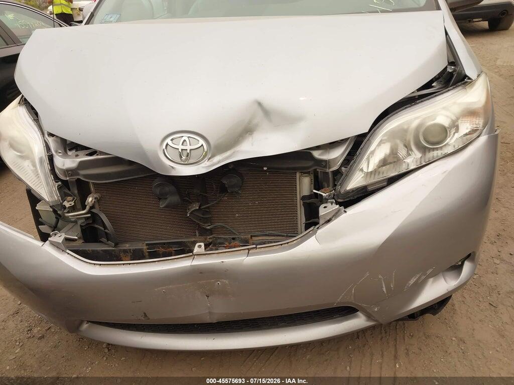 5TDDK3DC3ES093103 2014 TOYOTA SIENNA photo no. 11