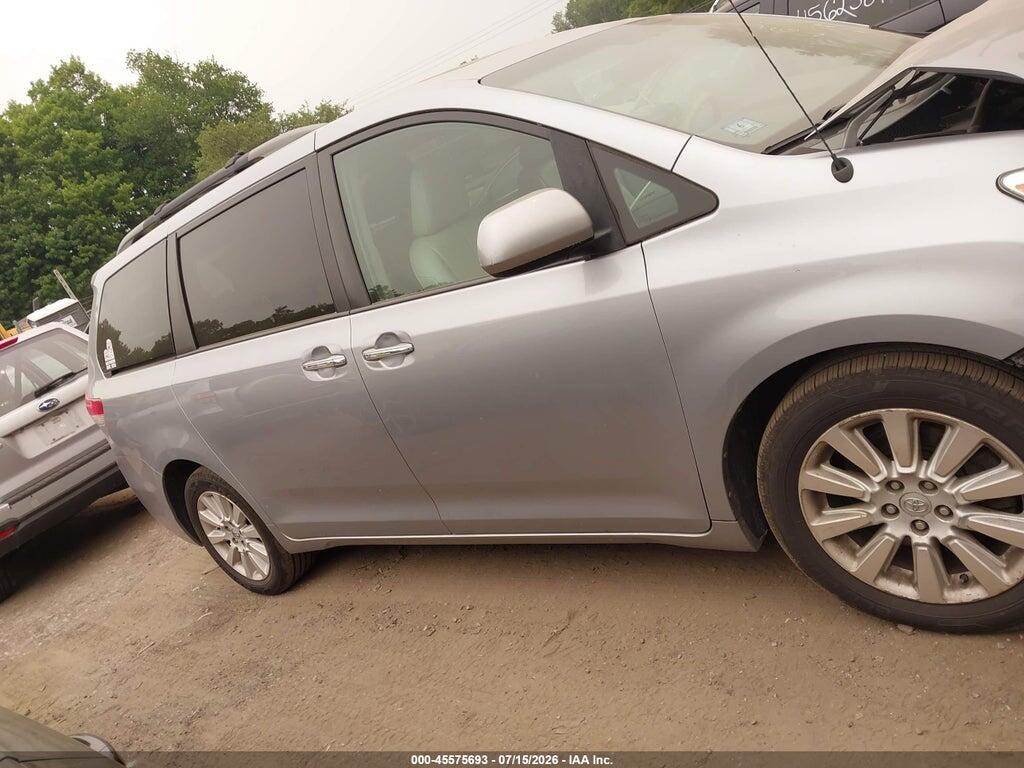 5TDDK3DC3ES093103 2014 TOYOTA SIENNA photo no. 12
