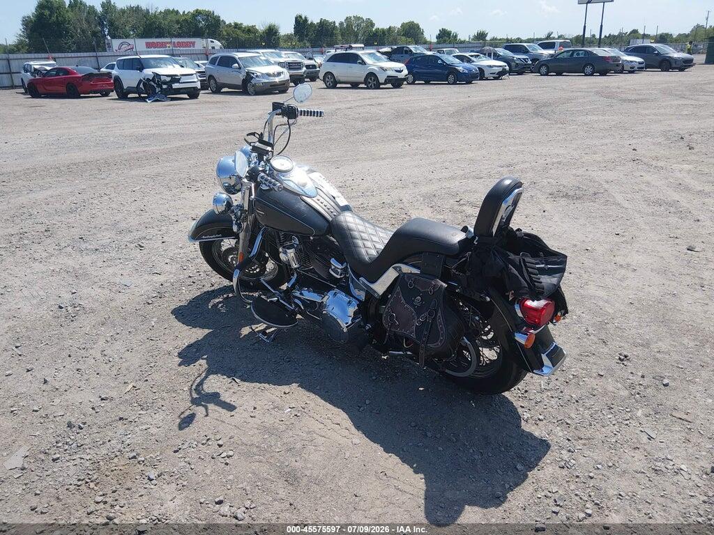 1HD1BWV13DB014986 2013 HARLEY-DAVIDSON FLSTC photo no. 3