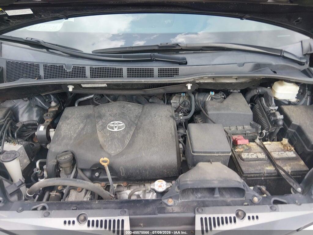 5TDDZ3DC2KS224948 2019 TOYOTA SIENNA photo no. 6
