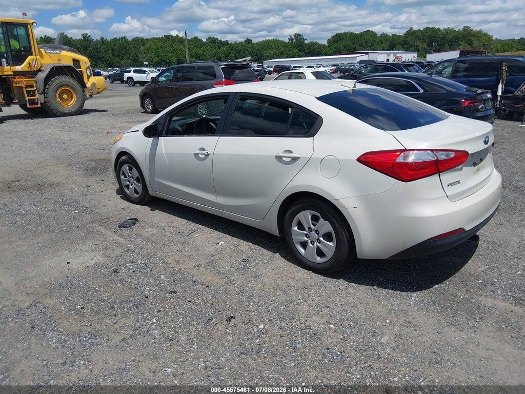 KNAFK4A61F5311640 2015 KIA FORTE photo no. 3