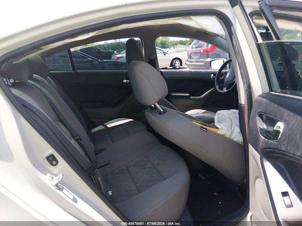 KNAFK4A61F5311640 2015 KIA FORTE photo no. 8