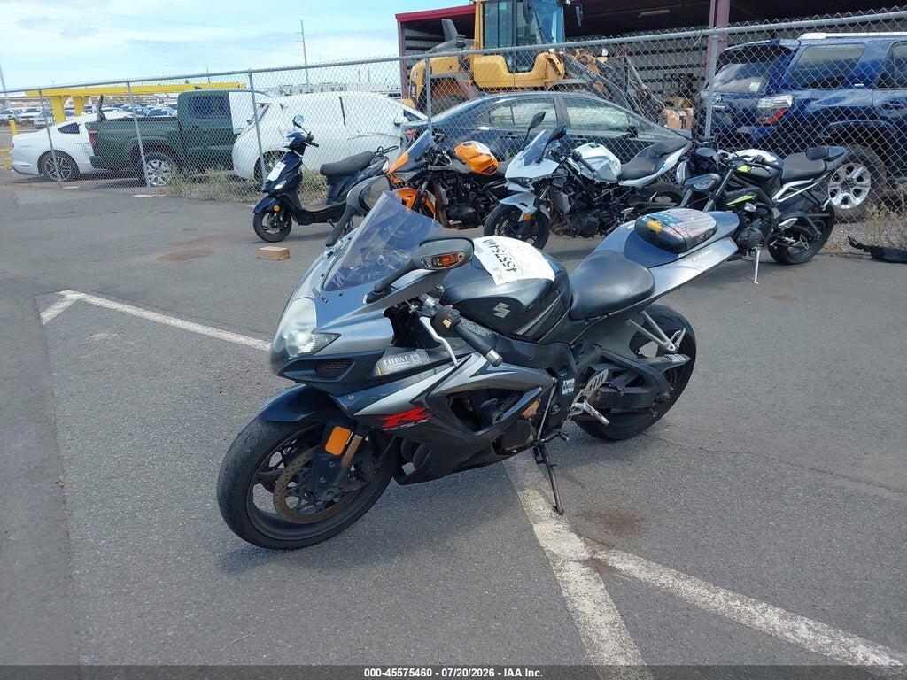 JS1GR7KA572103765 2007 SUZUKI GSX-R750 photo no. 2