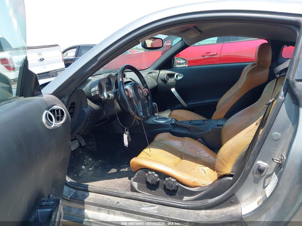 JN1AZ34D25M601602 2005 NISSAN 350Z photo no. 5