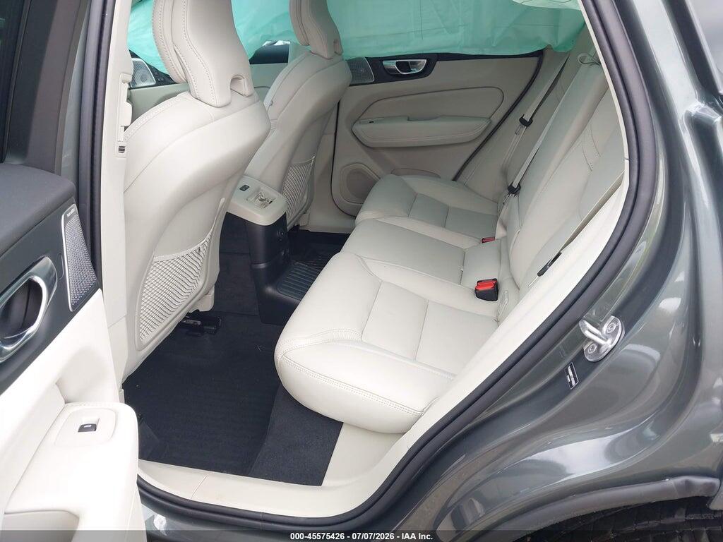 YV4H60RM7T1474563 2026 VOLVO XC60 PLUG-IN HYBRID photo no. 8