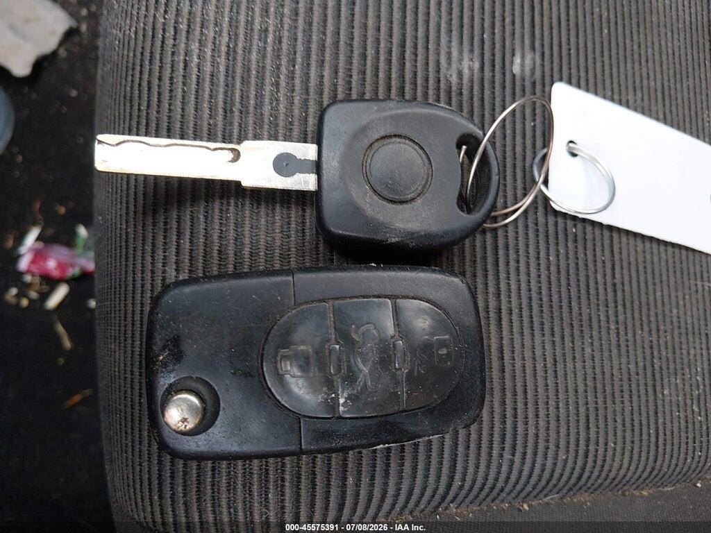 WVWAA71K88W117666 2008 VOLKSWAGEN RABBIT photo no. 11