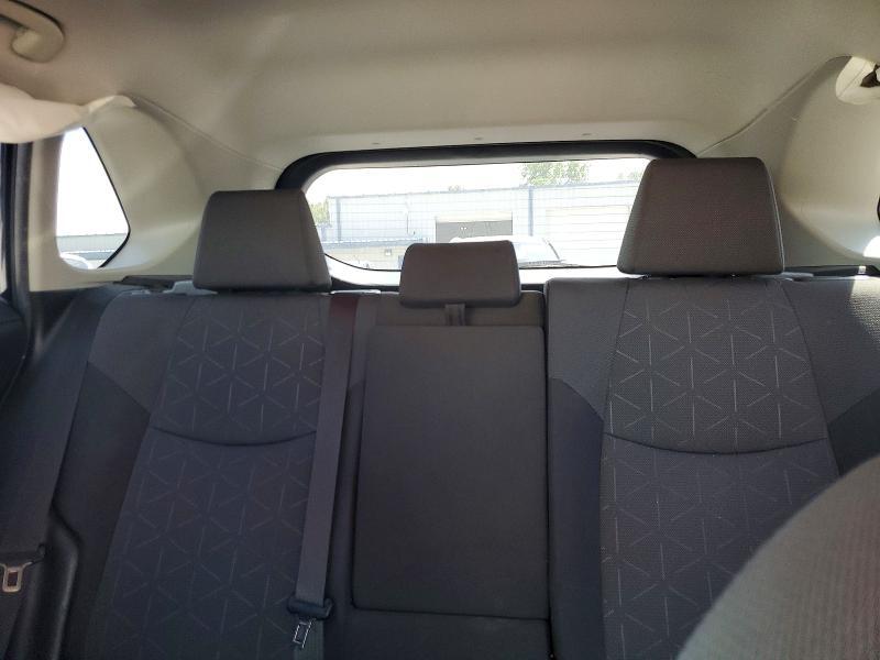 2019 TOYOTA RAV4 XLE — Фото 10 из 13