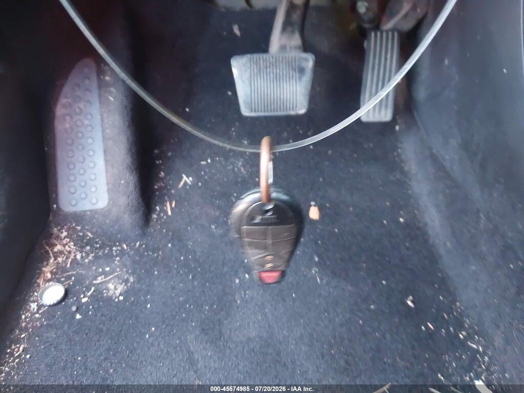 1C4PJLCB4JD620242 2018 JEEP CHEROKEE photo no. 11