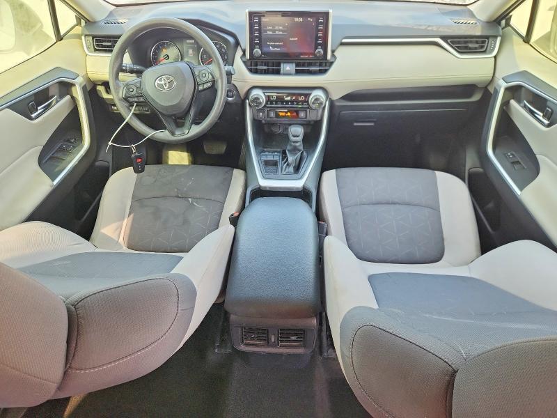 2019 TOYOTA RAV4 XLE — Фото 8 из 13