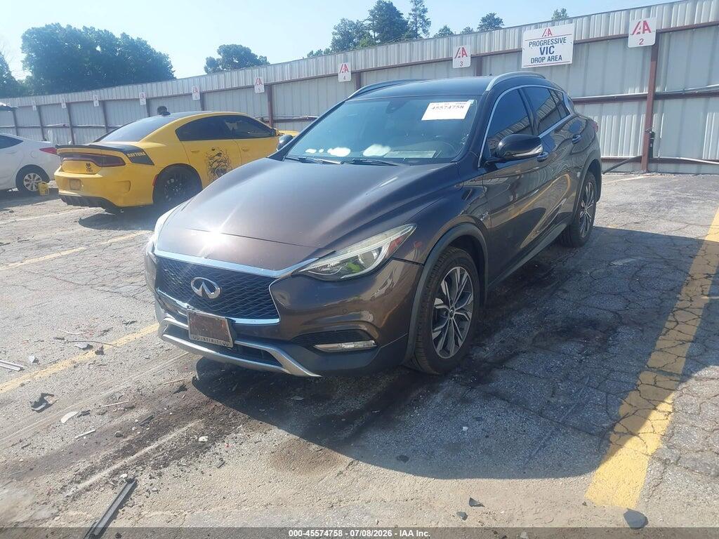 SJKCH5CR3JA046296 2018 INFINITI QX30 photo no. 2