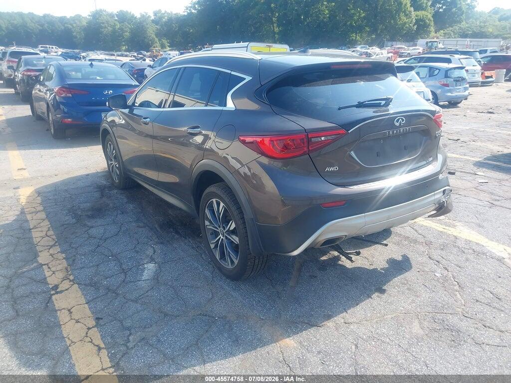 SJKCH5CR3JA046296 2018 INFINITI QX30 photo no. 3