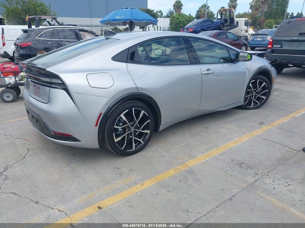 JTDACACU7T3069335 2026 TOYOTA PRIUS PLUG-IN HYBRID photo no. 4