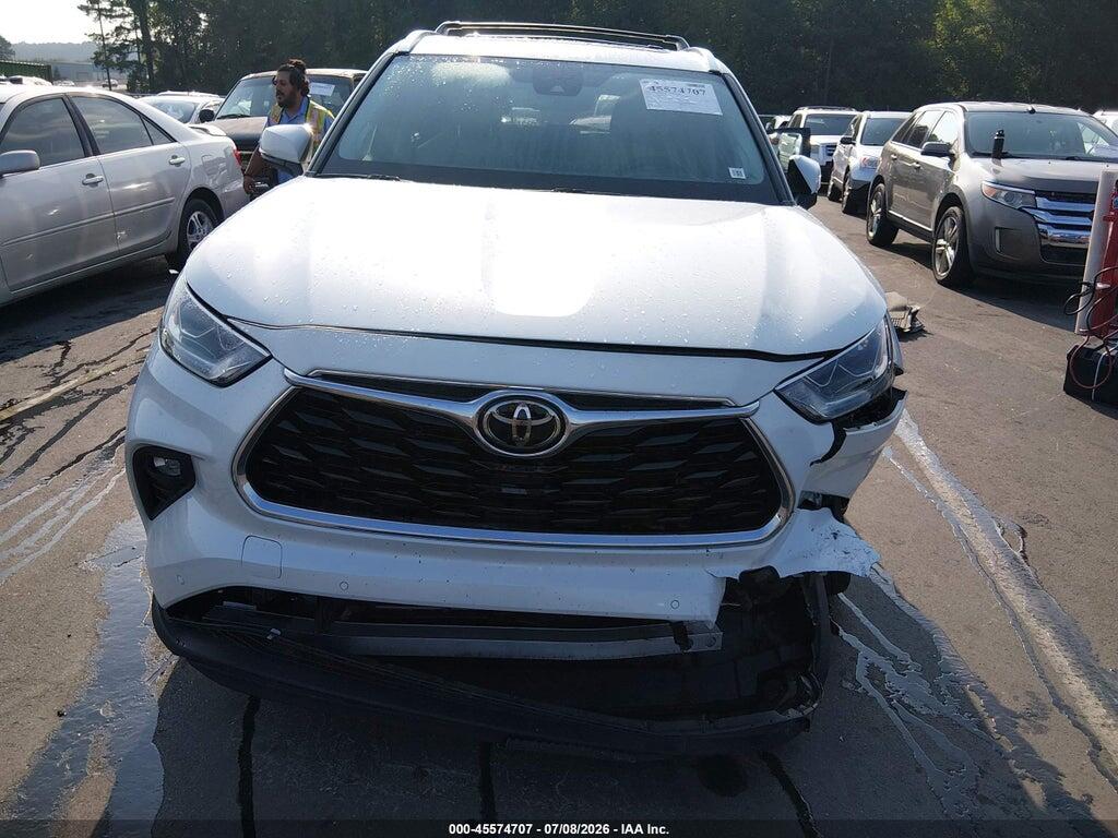 5TDKDRBH4PS009974 2023 TOYOTA HIGHLANDER photo no. 12