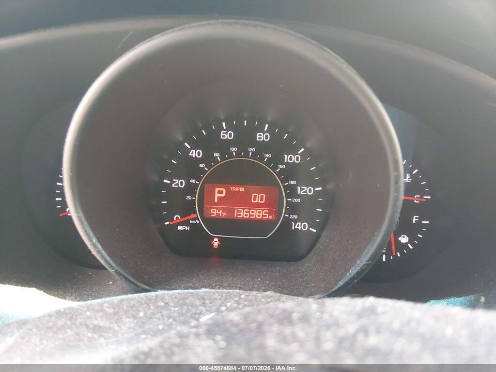 KNDJN2A23G7397769 2016 KIA SOUL photo no. 7