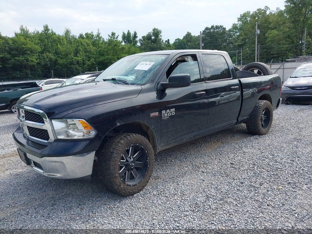 1C6RR7TT2KS695558 2019 RAM 1500 CLASSIC photo no. 2