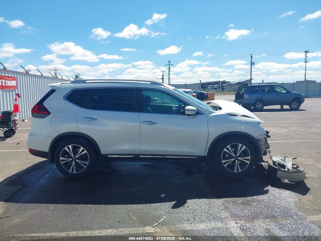 5N1AT2MV5HC885878 2017 NISSAN ROGUE photo no. 12