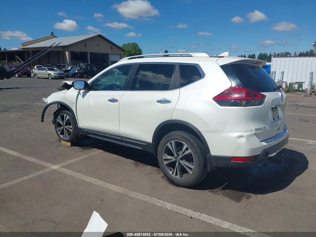 5N1AT2MV5HC885878 2017 NISSAN ROGUE photo no. 3