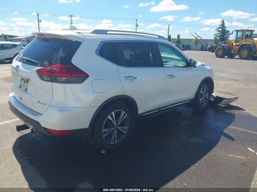 5N1AT2MV5HC885878 2017 NISSAN ROGUE photo no. 4