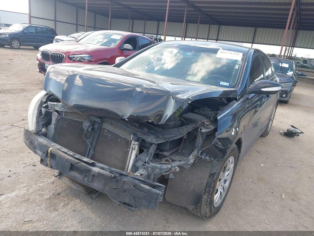 5NPEB4AC8CH393740 2012 HYUNDAI SONATA photo no. 2