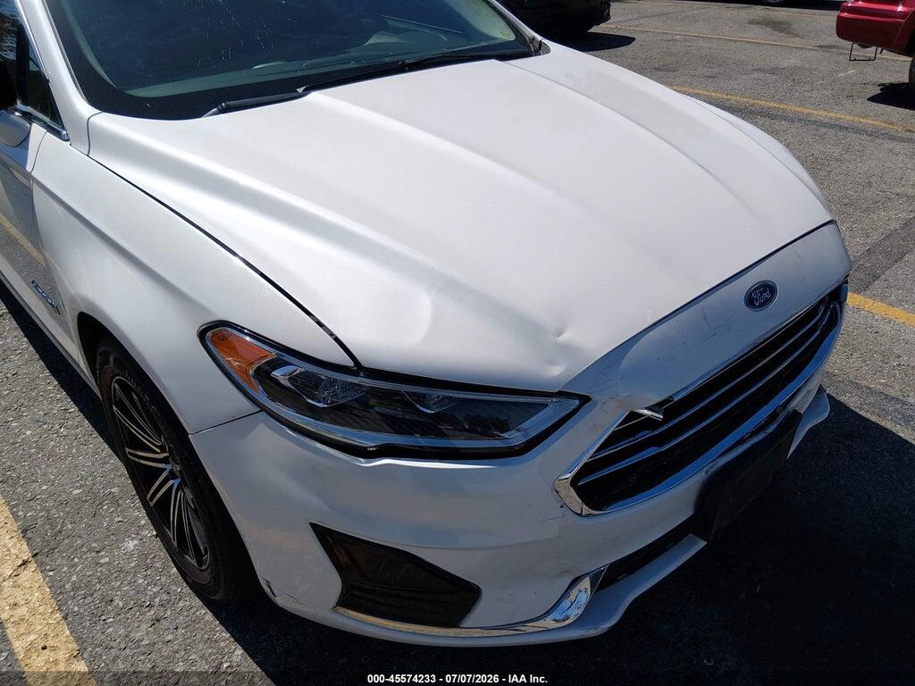 3FA6P0MU8KR195888 2019 FORD FUSION HYBRID photo no. 12