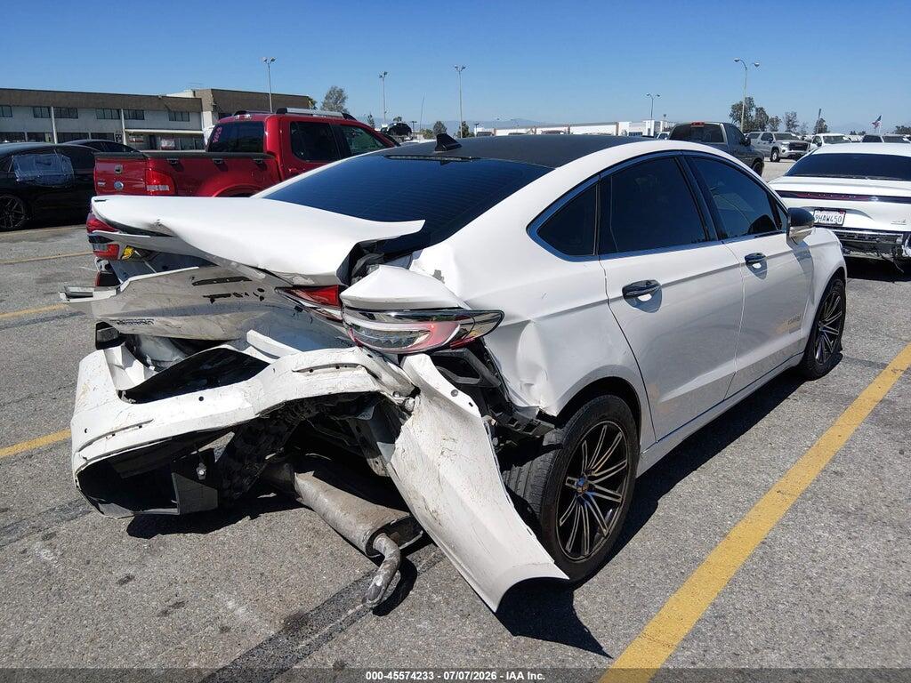3FA6P0MU8KR195888 2019 FORD FUSION HYBRID photo no. 4