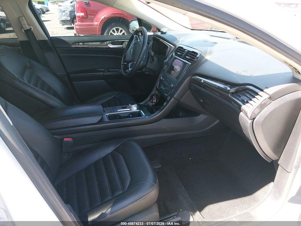 3FA6P0MU8KR195888 2019 FORD FUSION HYBRID photo no. 5
