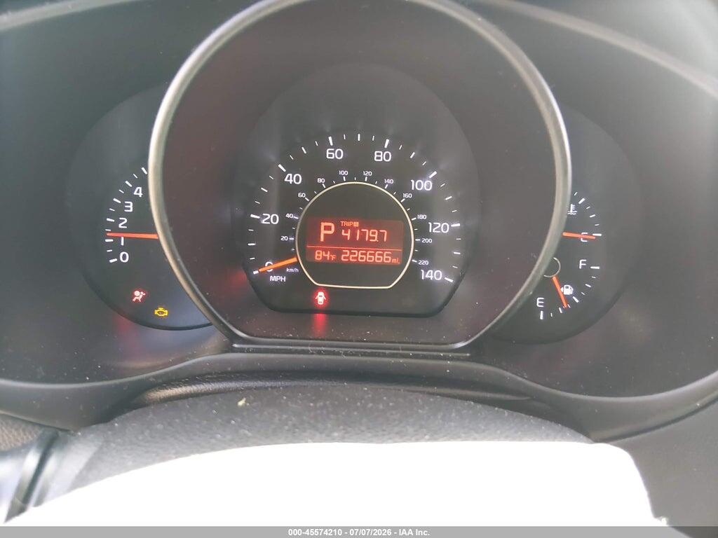 KNDJP3A50F7210299 2015 KIA SOUL photo no. 7