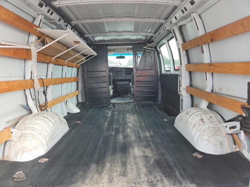 2027 CHEVROLET EXPRESS 2500 CARGO DELIVERY VAN — Фото 10 из 13