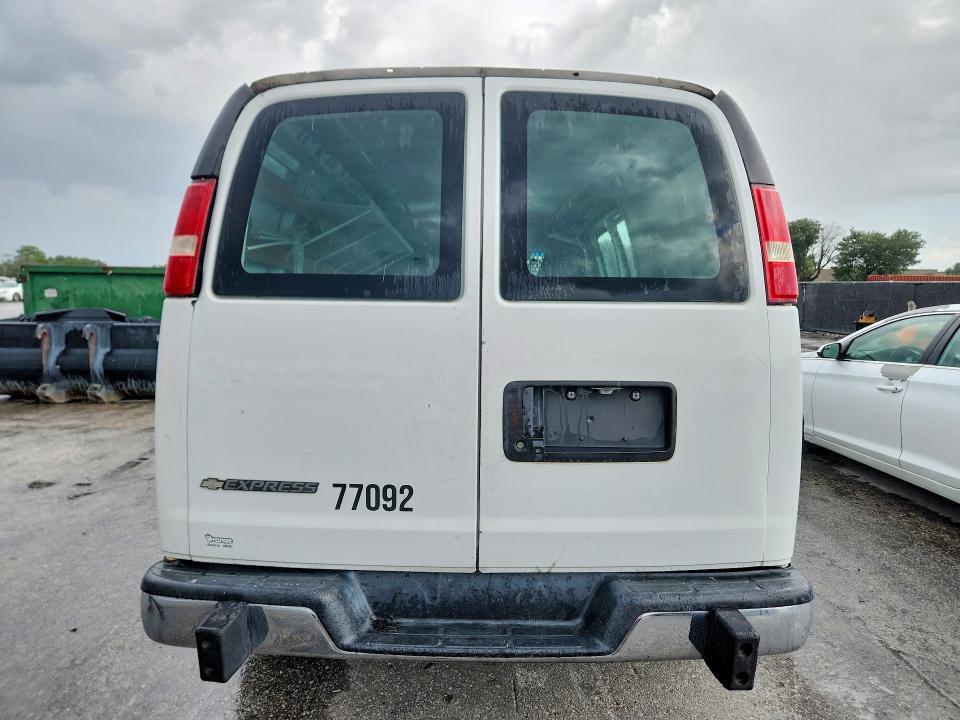 2027 CHEVROLET EXPRESS 2500 CARGO DELIVERY VAN — Фото 6 из 13