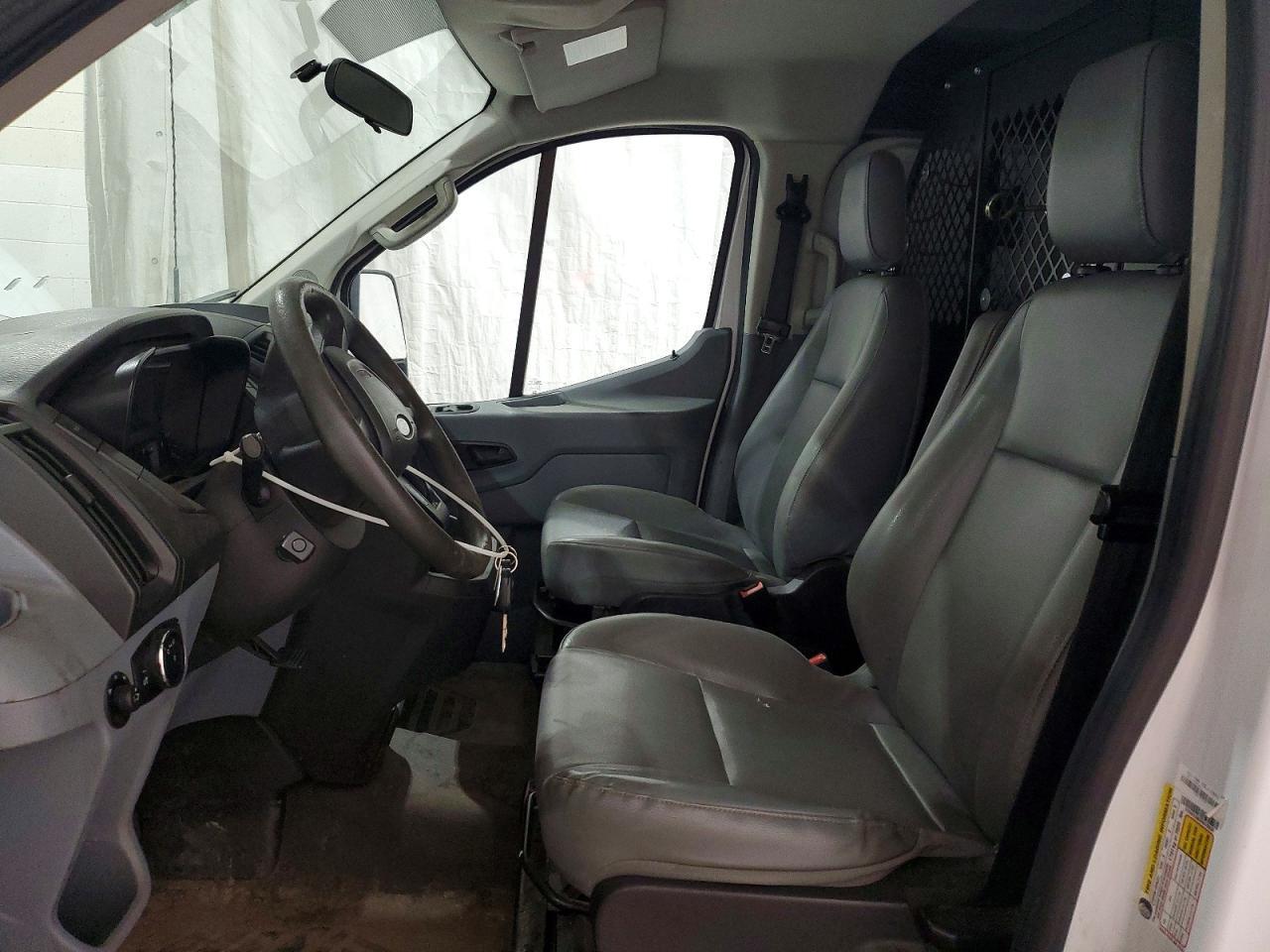 2015 FORD TRANSIT T-250 — Фото 7 из 12