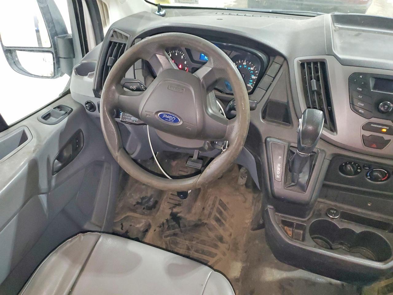2015 FORD TRANSIT T-250 — Фото 8 из 12