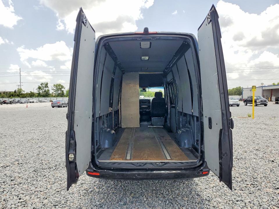 2019 MERCEDES-BENZ SPRINTER 2500/3500 DELIVERY VAN — Фото 6 из 12