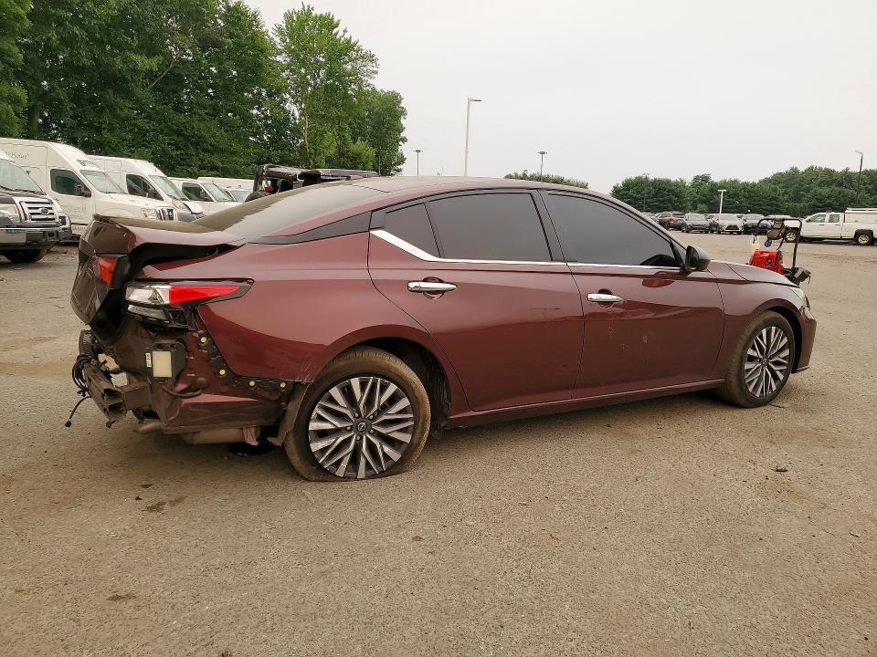 1N4BL4DV0SN365870 2025 NISSAN ALTIMA photo no. 3