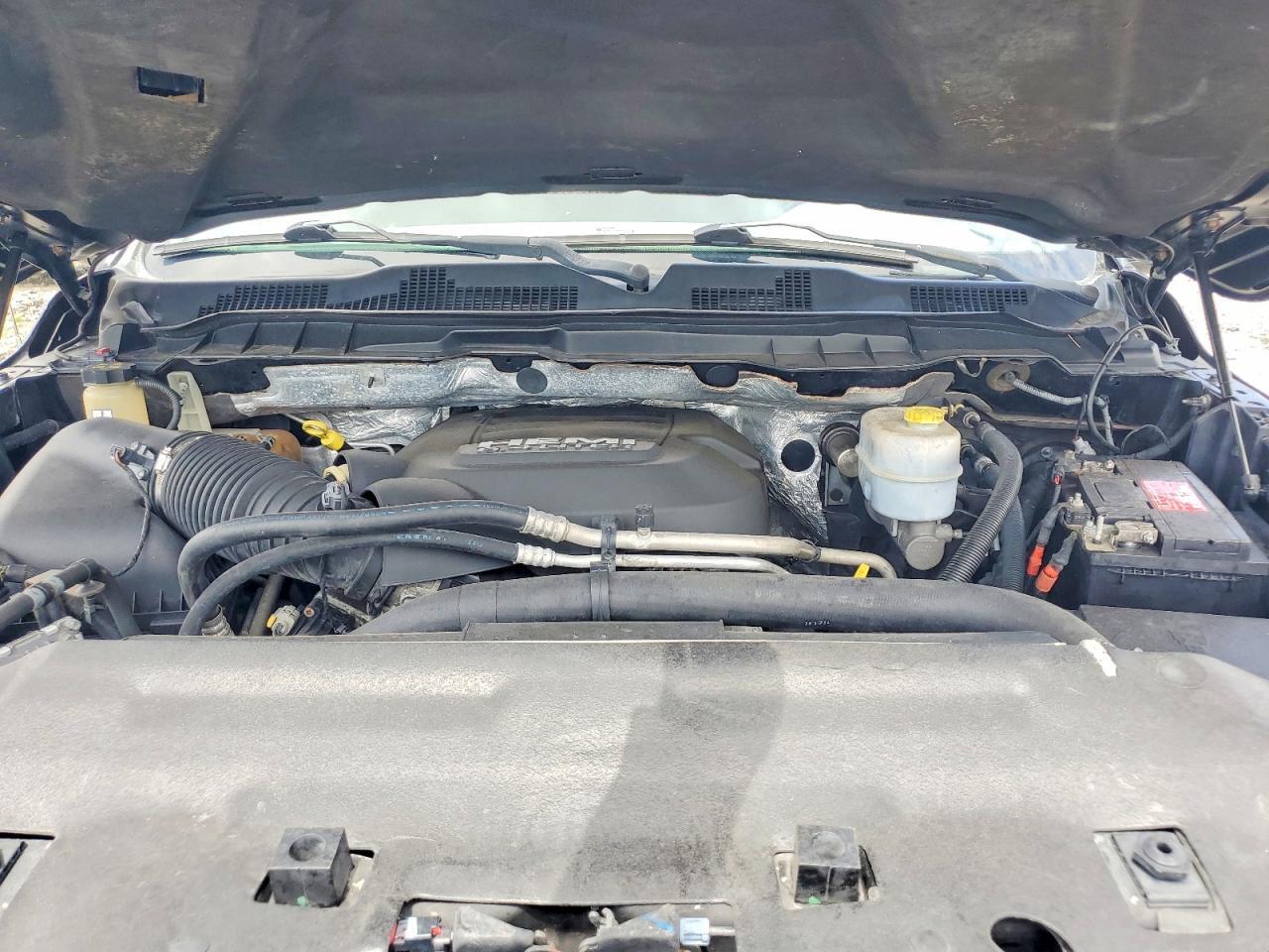 2014 RAM 2500 SLT — Фото 11 из 12