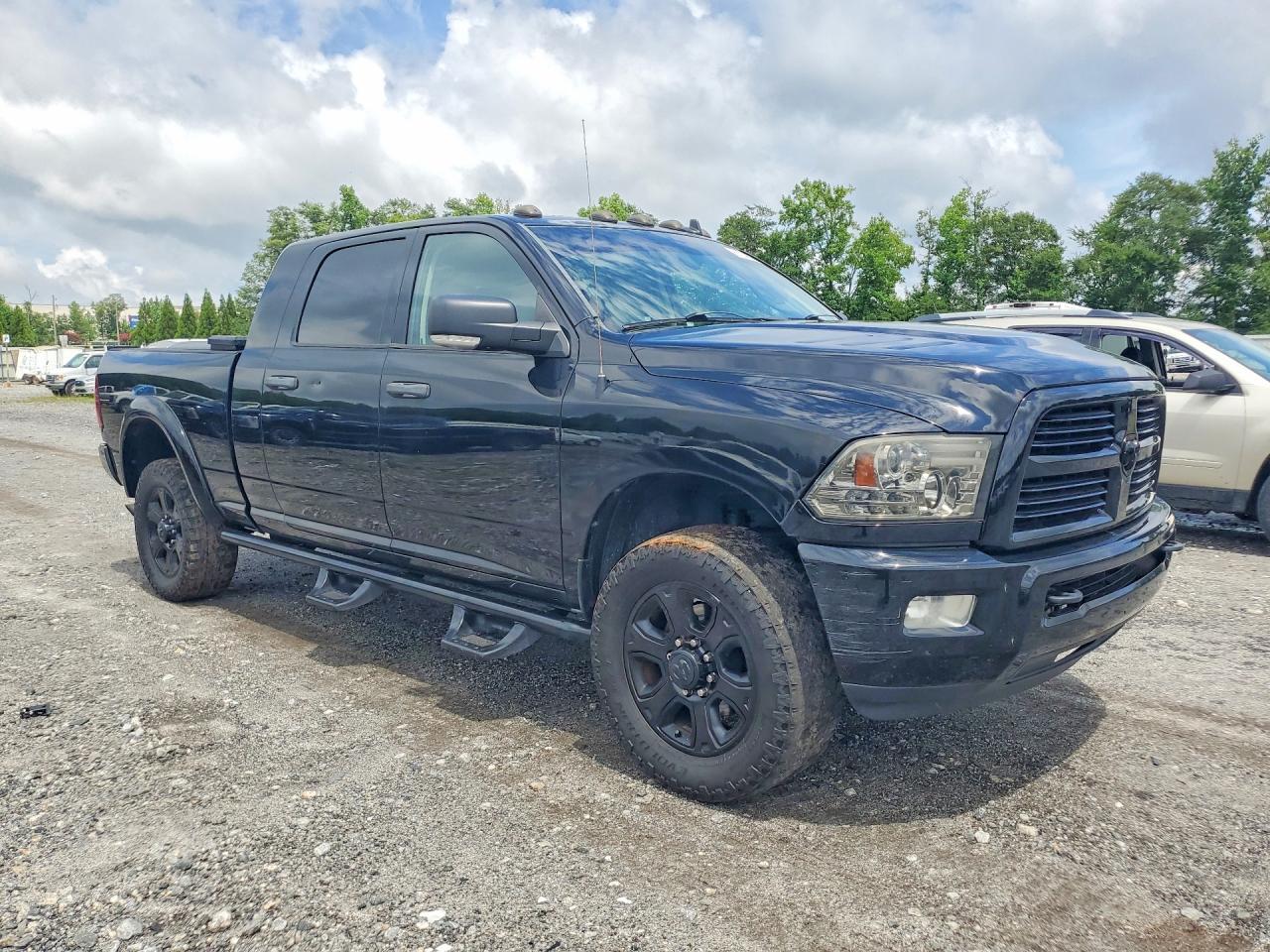 2014 RAM 2500 SLT — Фото 4 из 12